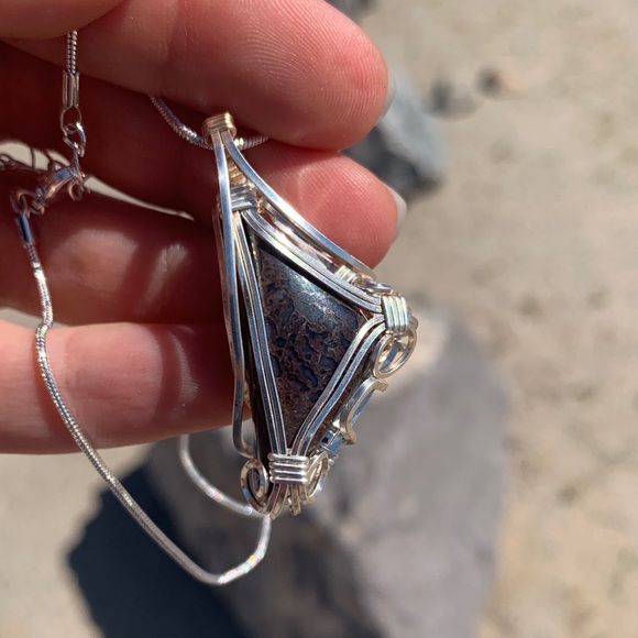 Dinosaur/Dragon’s Bone Wire Wrapped Necklace • Handmade Jewelry - Picture 6 of 9